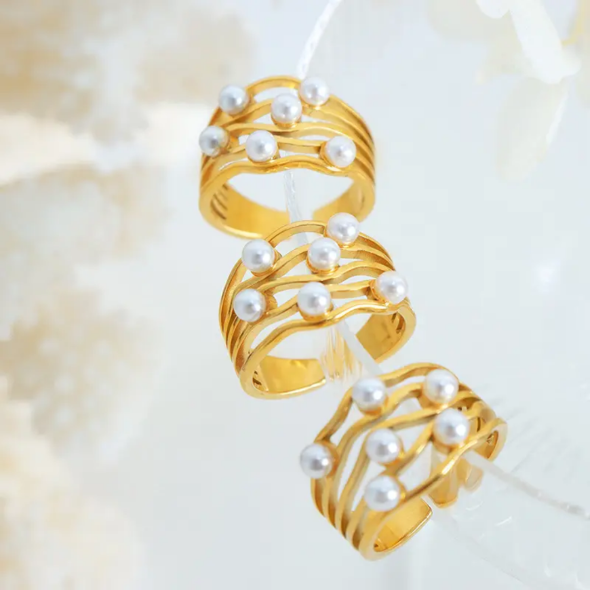 Orbit Cluster Ring
