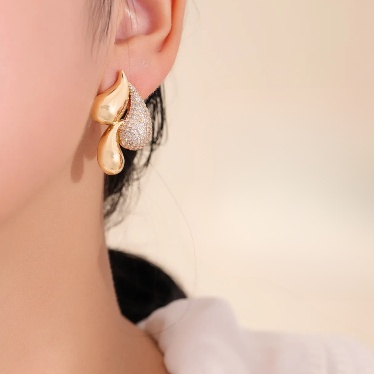 Lumi Drip Pavé Earrings